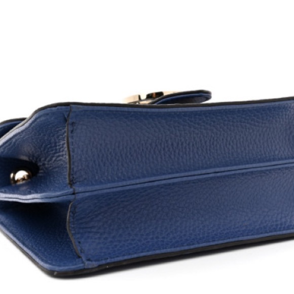 Blue Gucci Chain Strap / Crossbody or Shoulder leather Handbag - Picture 6 of 16